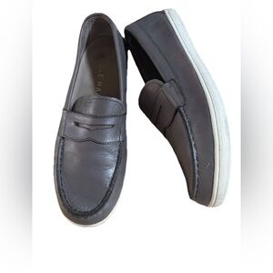 Cole Haan Men's Gray leather Loafers size 8.5